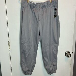 Wilson’s women’s fastpitch softball pants